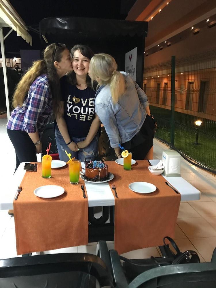 Monna Roza Beach Hotel Kemer Esterno foto